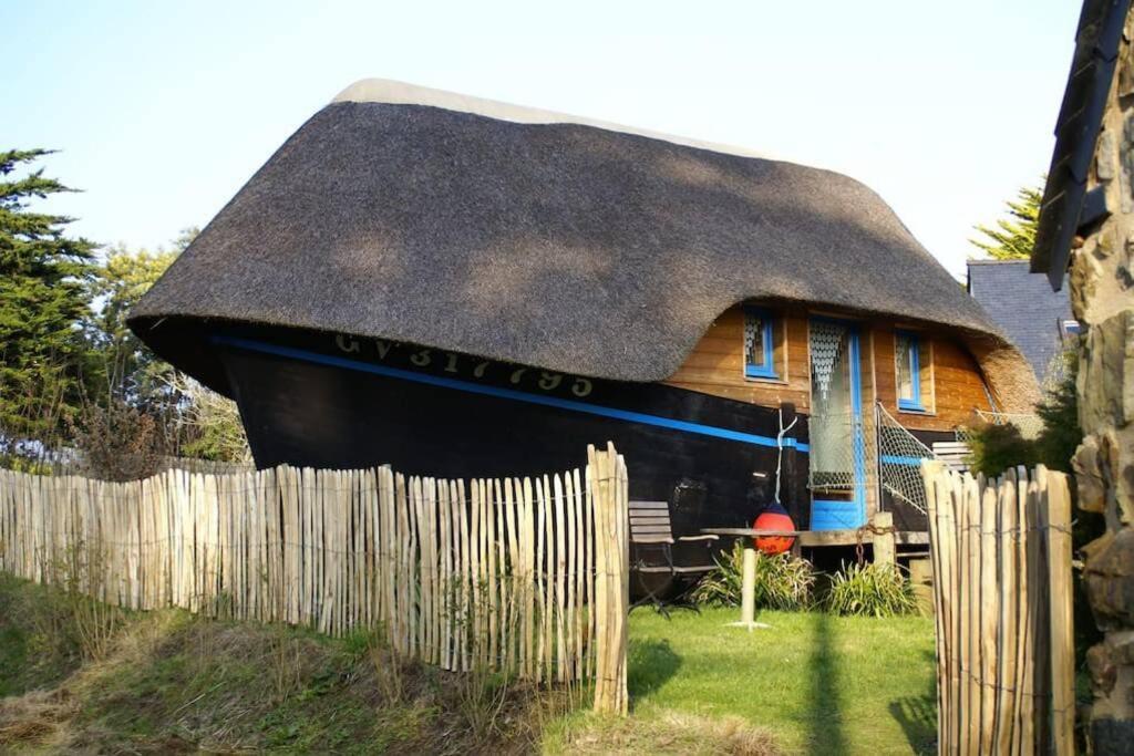 Unique Et Insolite, Chambre Privee - La Caloge De Kastell Dinn Crozon Exterior foto
